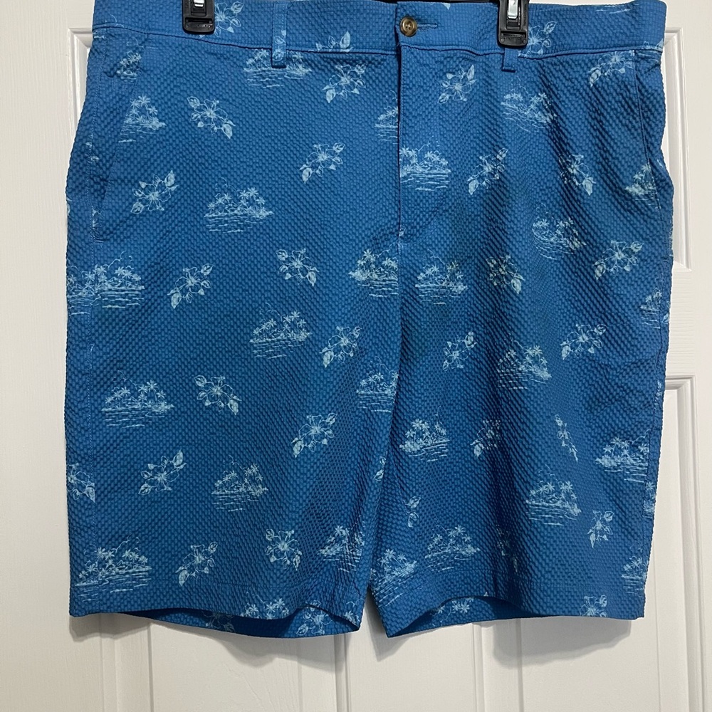 PGA Tour Blue Floral Pattern Shorts